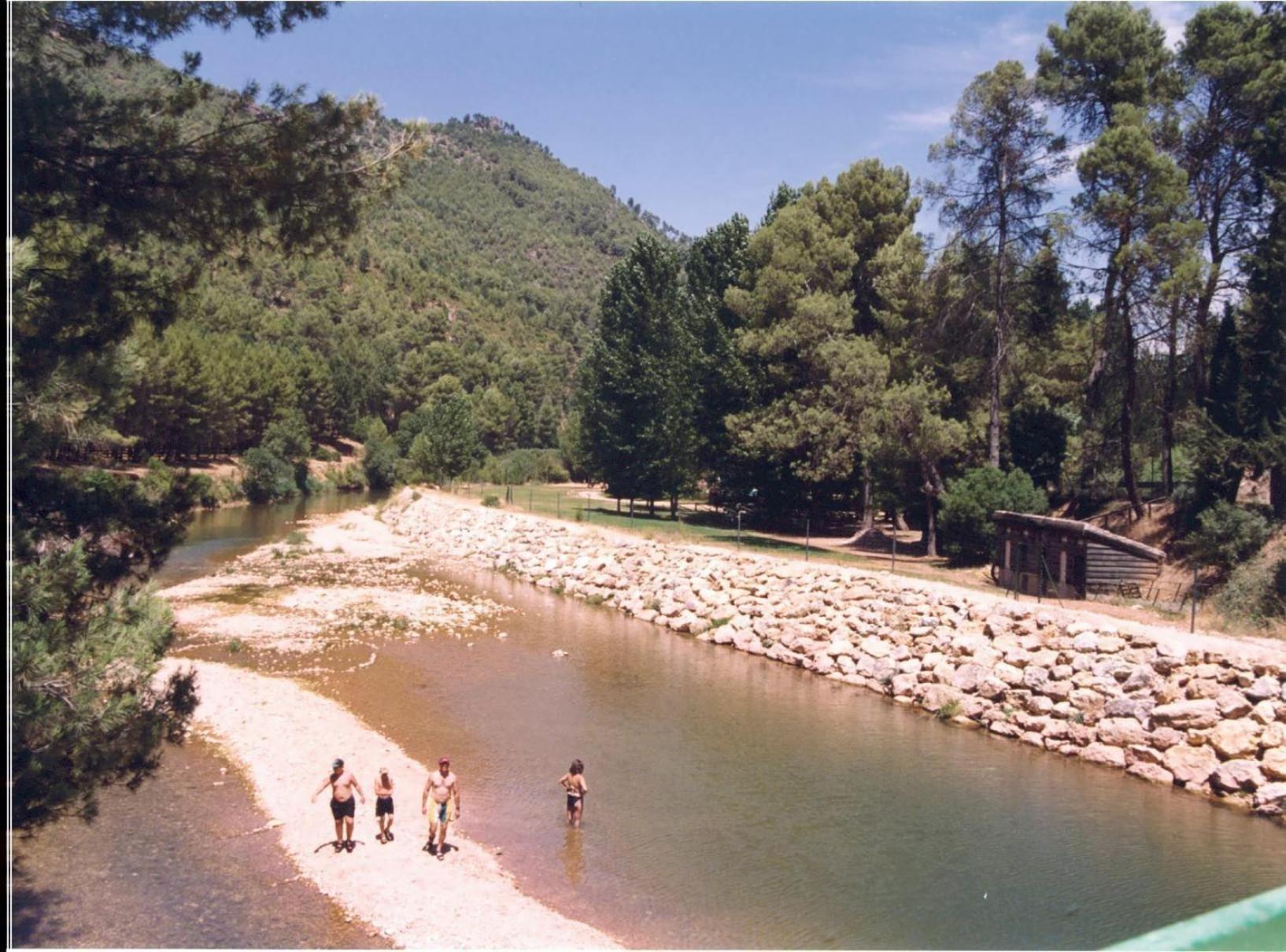 Camping Rural Llanos De Arance Coto Rios Buitenkant foto